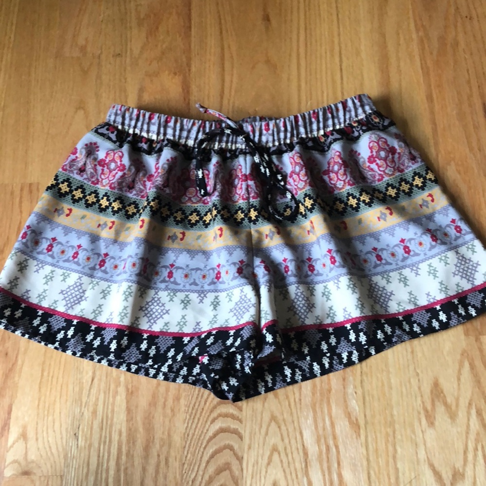 Flowy shorts